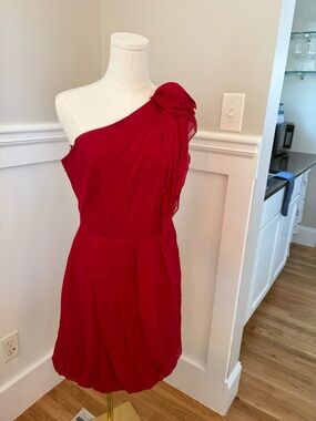 Red One Shoulder Cocktail Dress Women’s Size 6 Pleated Party Wedding Guest